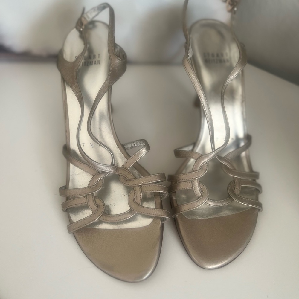 Stuart Weitzman Women's vintage champagne Heels